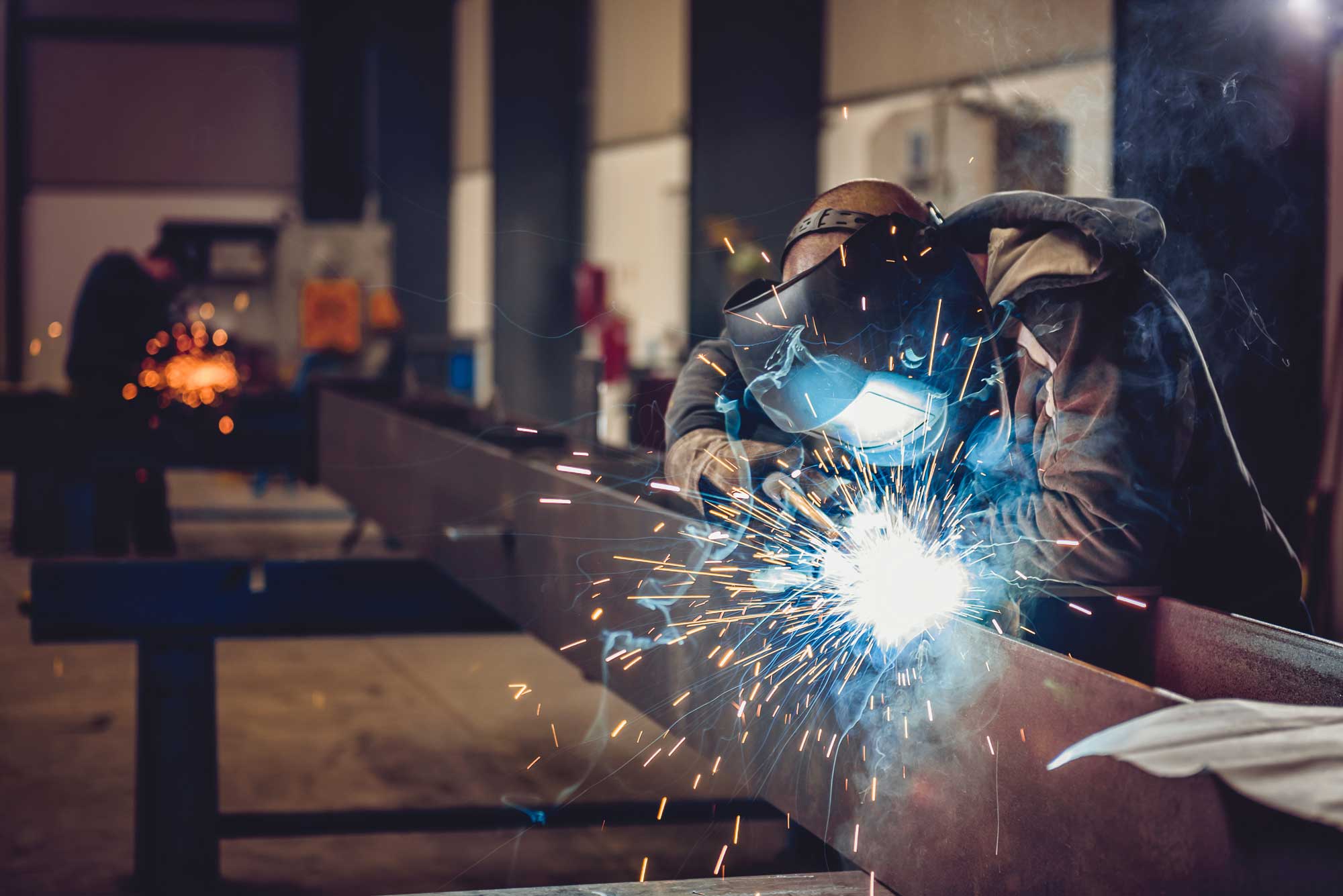 worker welding